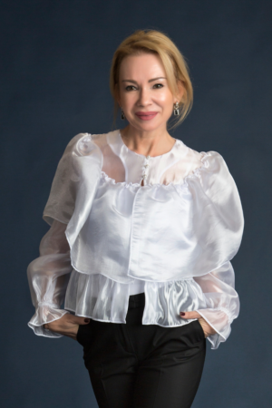 Iris blúz